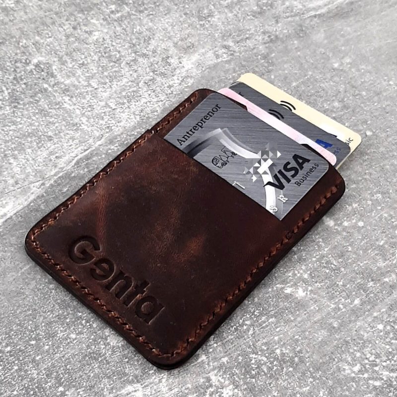 card holder handmade huse card piele naturala maro vintage personalizat cu initiale nume6