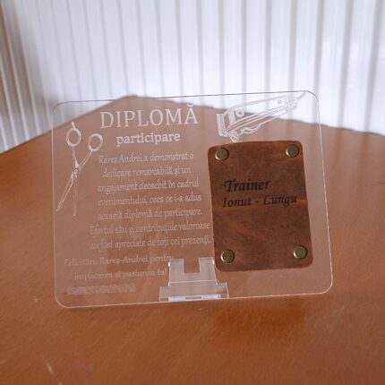 cadou frizer placheta plexi personalizata