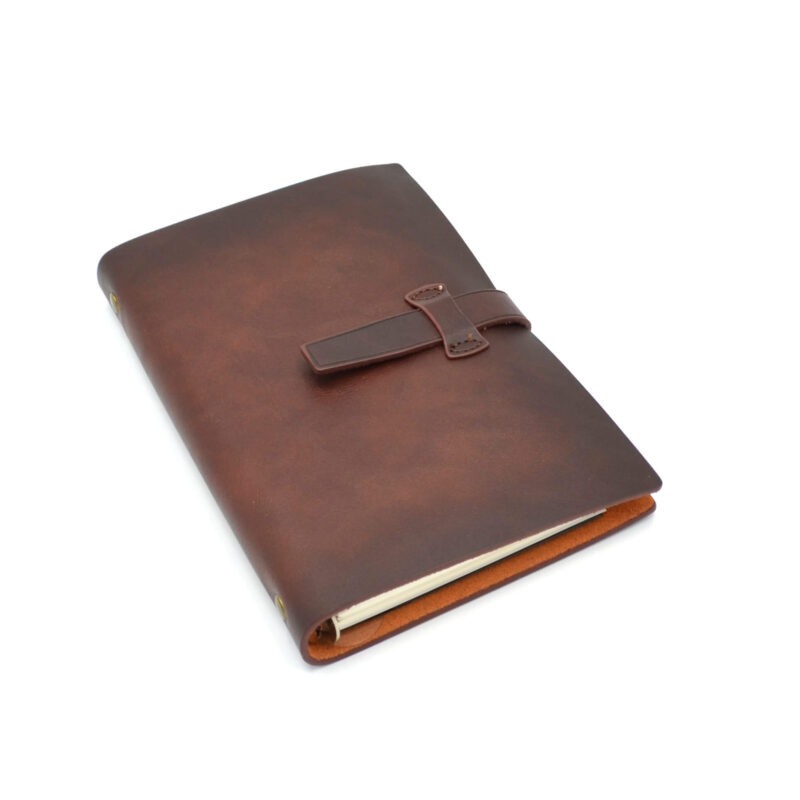 agenda piele maro retro personalizata1