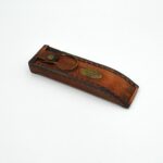 cadou vintage personalizat lupa dreptunghiulara intr o husa de piele