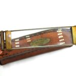 cadou vintage personalizat lupa dreptunghiulara intr o husa de piele3